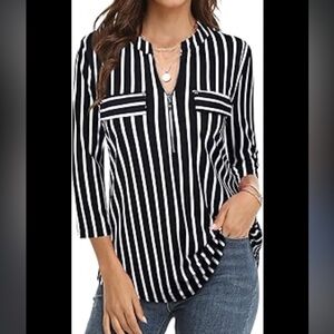 Bepei 3/4 Sleeve Zip Front V Neck Tunic Black & white striped Tunic Size: M EUC